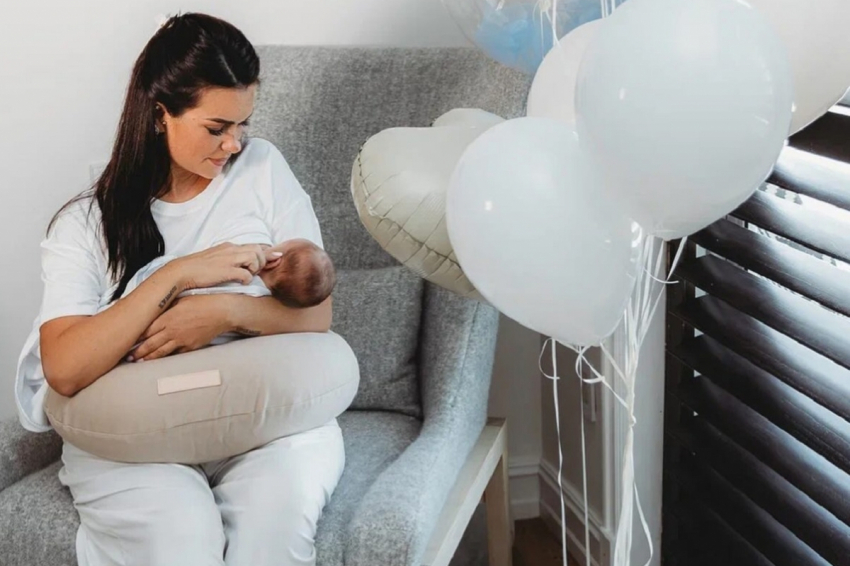 Катя Жужа пожаловалась на серьезные осложнения после родов — теряет сознание