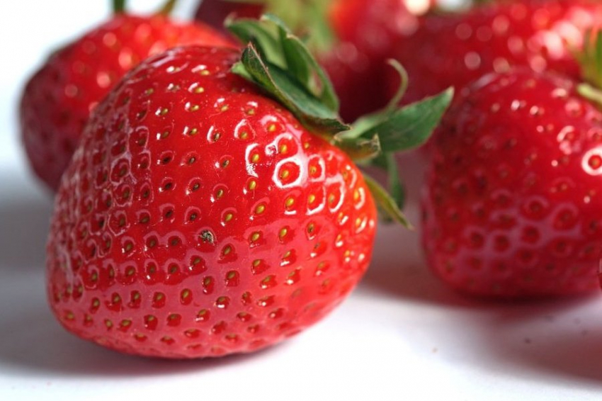 Фермеры объяснили рост цены на клубнику в России