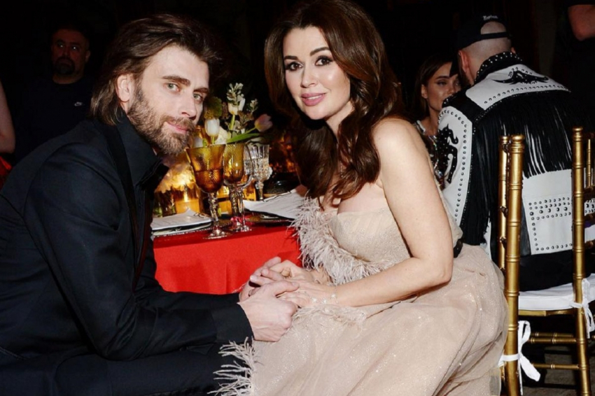 Муж Анастасии Заворотнюк Чернышев находился рядом с актрисой перед смертью