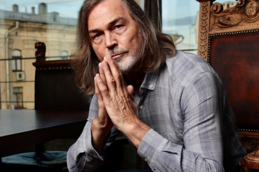 Никас Сафронов назвал причину возникновения рака у Заворотнюк