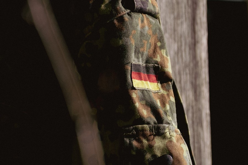 На пути к очередному рейху: кто оплатит фашизацию Европы?