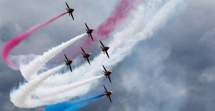 Красивые картинки и поздравления с Днем ВВС России, 12 августа 2024 года