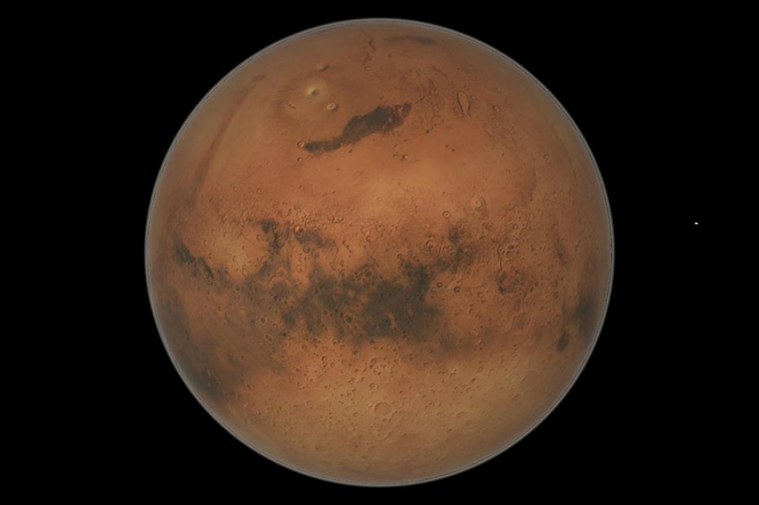 На Марсе обнаружили огромное количество воды, но до нее не добраться