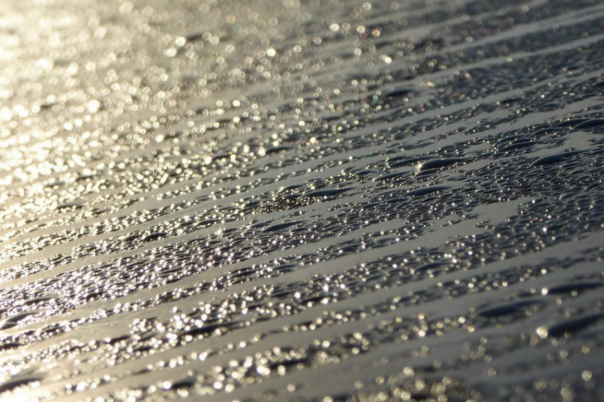 Немецкие физики смогли запереть и охладить свет до комнатной температуры